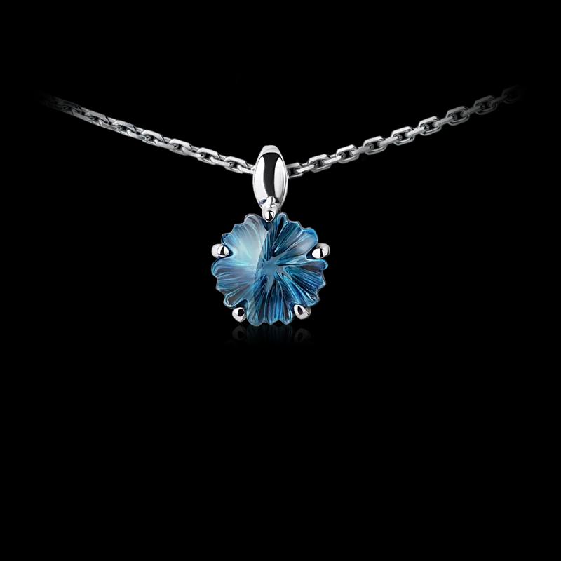 Подвеска с топазом London Blue