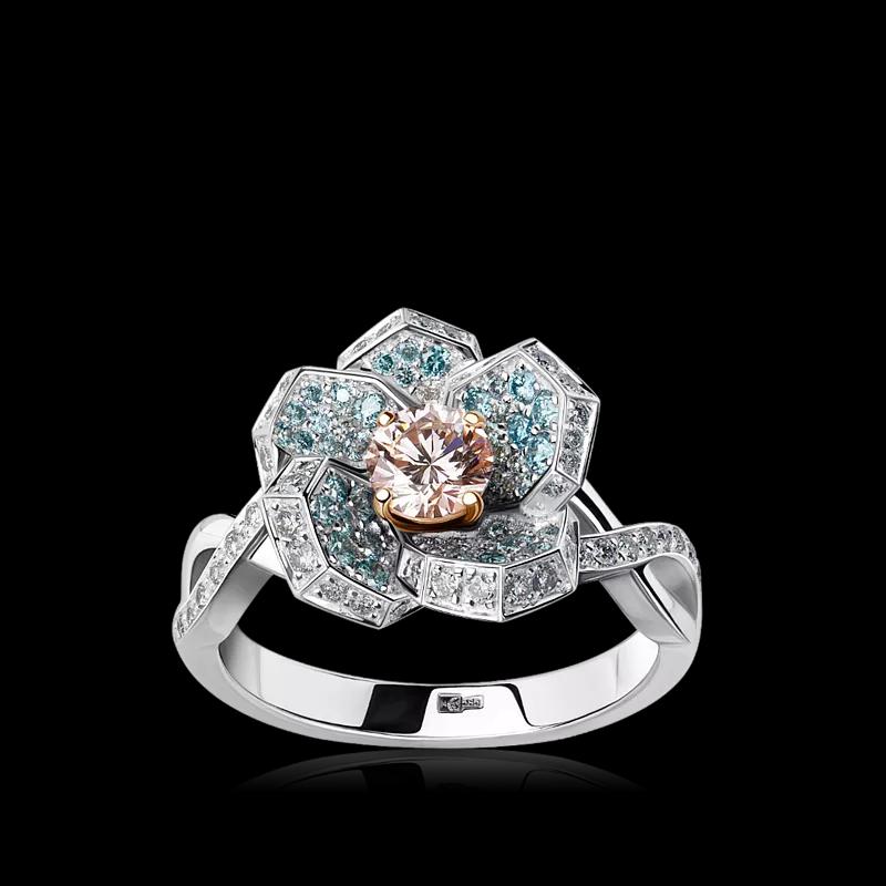 Кольцо с розовым бриллиантом