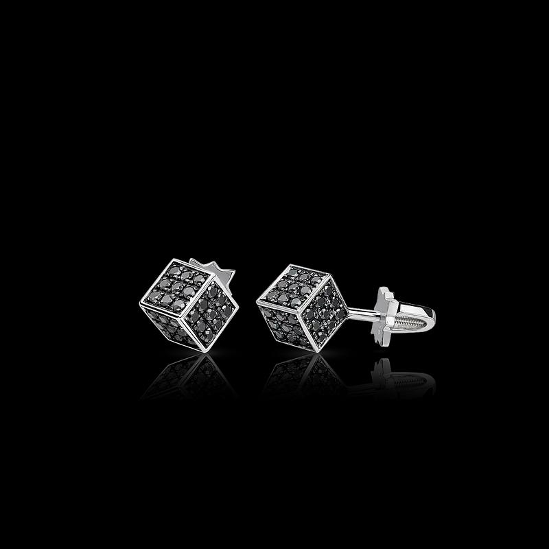 Серьги **CUBE** с черными бриллиантами.