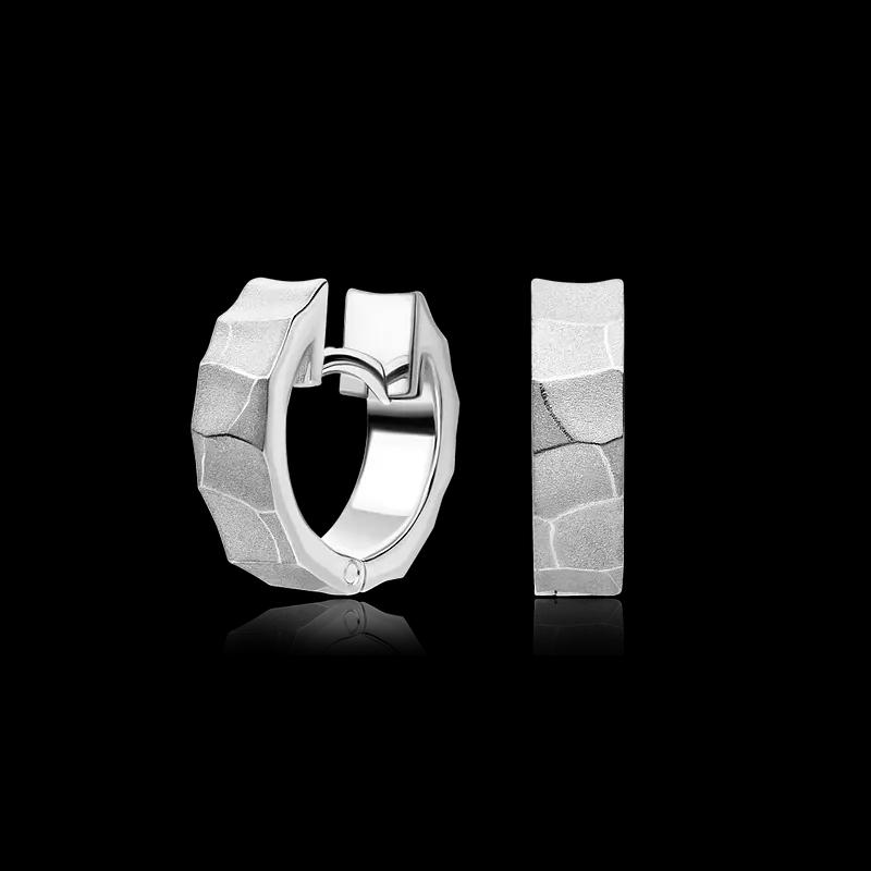 Серьги из фактурного белого золота